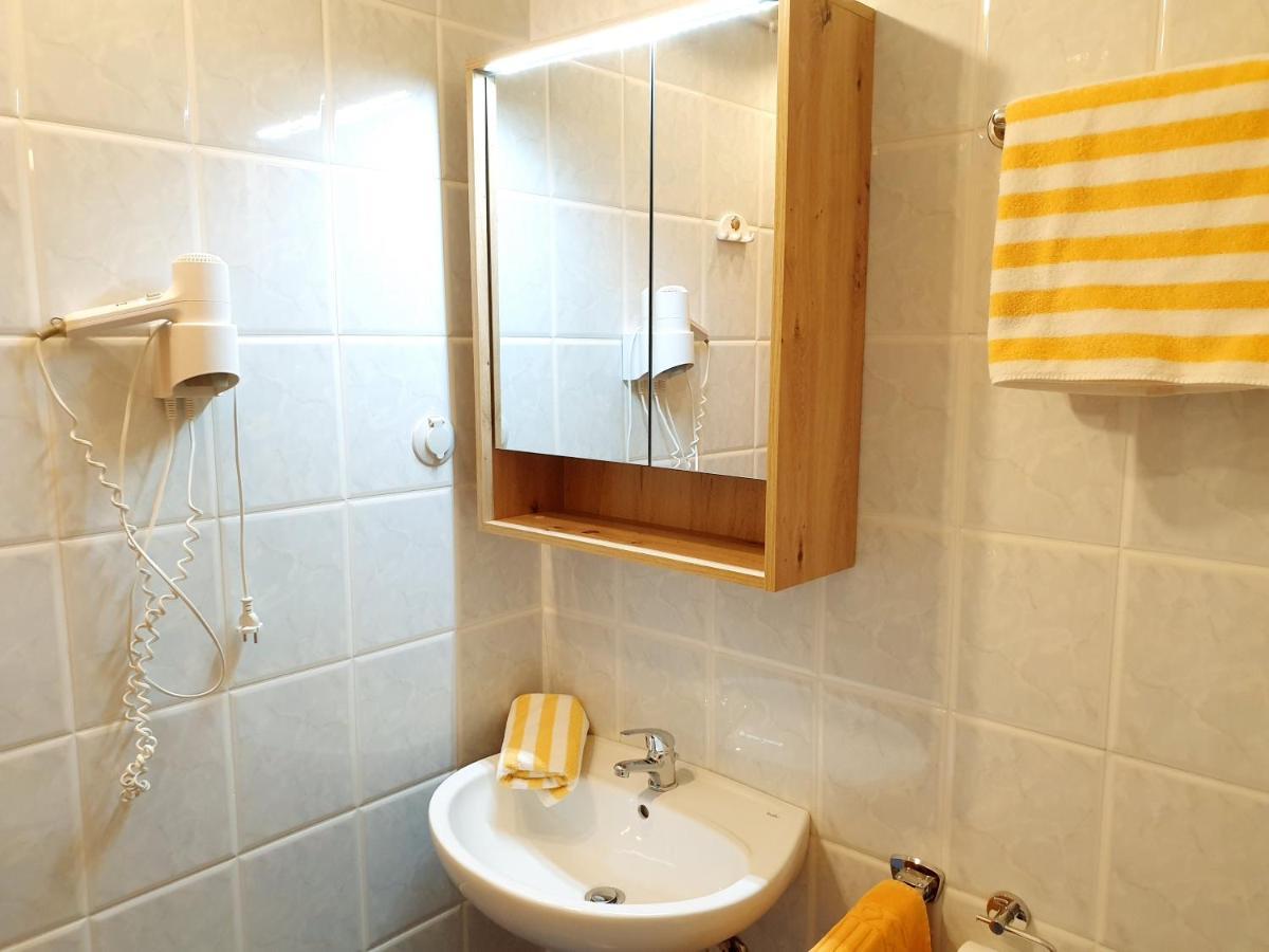 Obergösel Bauernhof Pension Juri מראה חיצוני תמונה